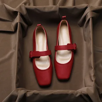 Francês Vintage Mulheres Sapatos De Outono 2022 Nova Couro Macio Televisão Pequenos Sapatos De Couro Vermelho Casamento Sapato De Sola Macia Versátil De Fadas Sapato