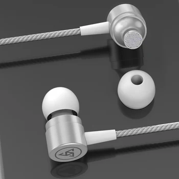 2021 Moda Auscultadores com Fios de Metal No Ouvido Fone de ouvido Design Simples Fone de ouvido de 3,5 mm do Fone de ouvido Com Microfone Para IPhone Xiaomi Preto &Branco