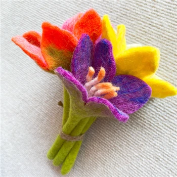 Criativo DIY Artesanal de Feltro de Lãs de Imitação Decoração Senti Imitação de Flores para Presente Buquês de Flores Decoração em Artesanato de Materiais